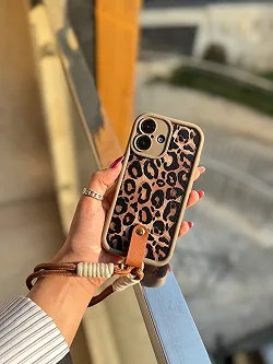 قاب پلنگی قهوه ای سالید با آویز